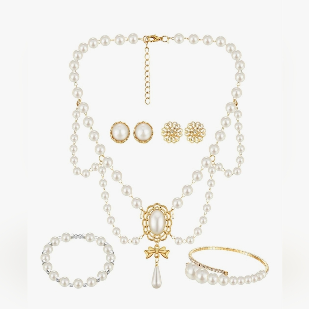 Elegant Pearl‎ and Gold Jewelry Set